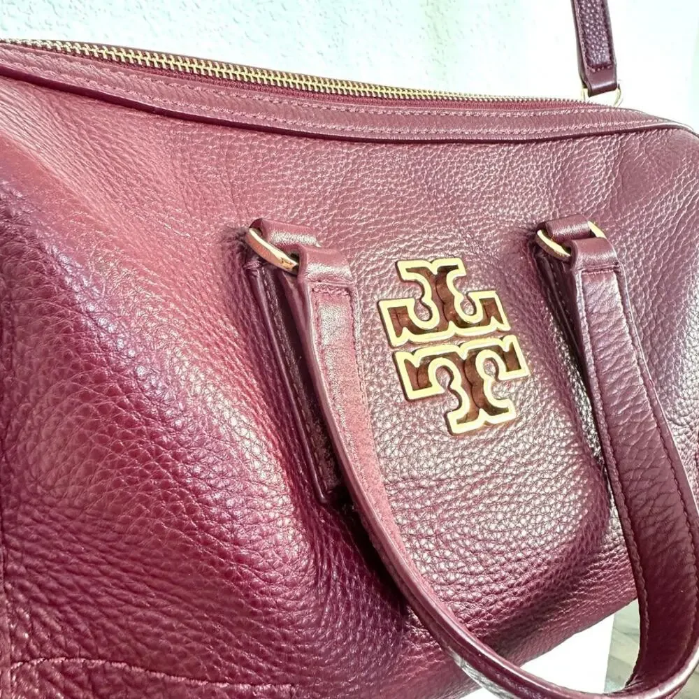 Tory Burch tory burch
